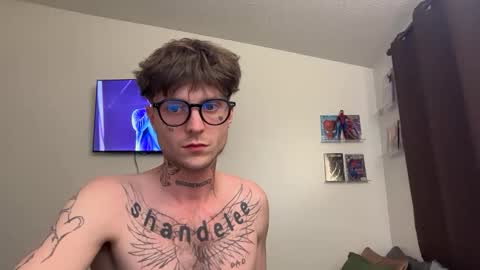 pretty boy online show from March 3, 3:56 am