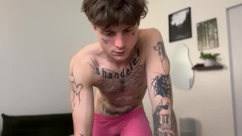 pretty boy online show from May 18, 4:07 am