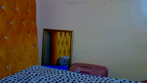 prettycandy0 online show from February 20, 4:31 am