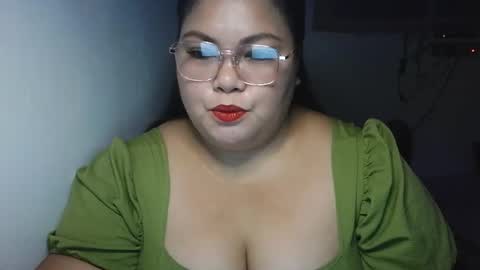 prettycarla online show from October 6, 1:30 pm