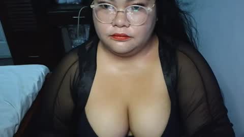 Snapshot of prettycarla_ chatting on July 26, 1:03 am prettycarla online show from July 26, 1:03 am