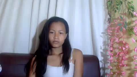 prettychoux online show from May 9, 6:07 am