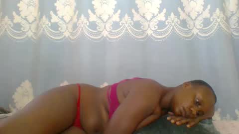 SHANIA online show from May 12, 10:56 am