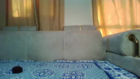 Snapshot of prettydulce chatting on October 3, 2:14 pm prettydulce online show from October 3, 2:14 pm