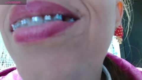 Snapshot of prettyduration chatting on February 5, 10:33 pm Caro sins online show from February 5, 10:33 pm