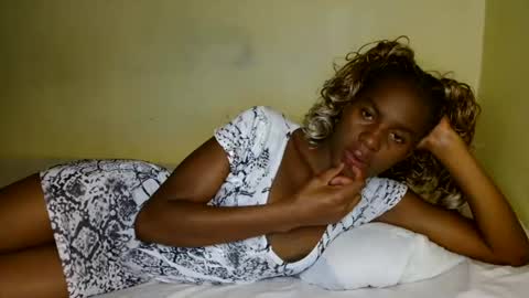 Mary online show from June 18, 2:12 am