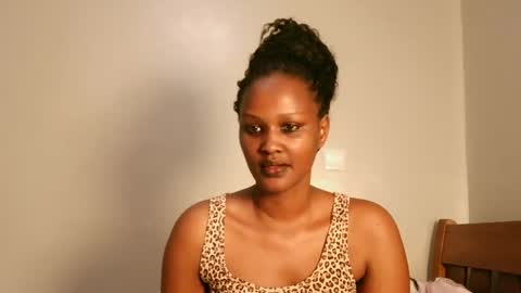 Snapshot of prettykeilaa chatting on July 6, 8:22 am prettykeilaa online show from July 6, 8:22 am