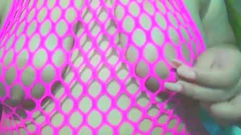 Snapshot of prettykittymami69 chatting on December 4, 1:48 am prettykittymami69 online show from December 4, 1:48 am