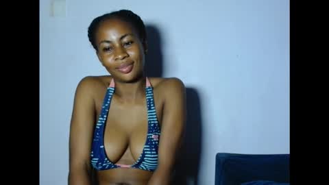 evelyn online show from November 29, 7:50 pm