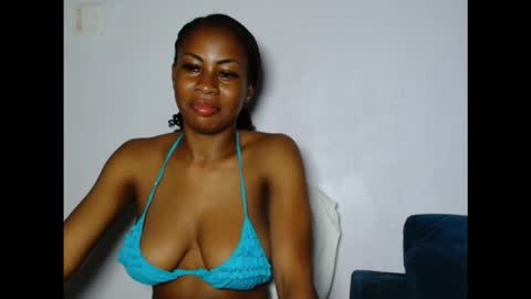 evelyn online show from December 22, 7:27 am