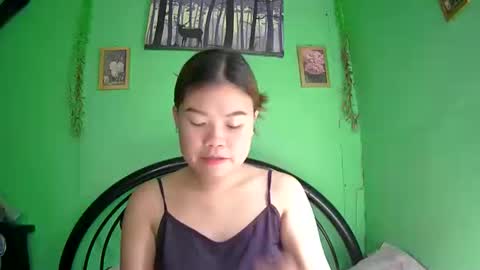 prettymae756493 online show from April 13, 1:22 am
