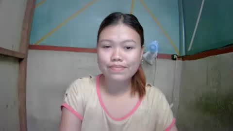 prettymae756493 online show from April 26, 5:27 am