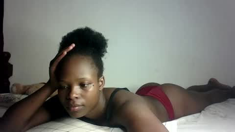 Melly online show from February 9, 1:11 am