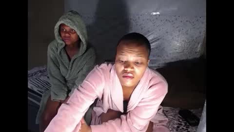 prettynyash online show from May 12, 12:52 am