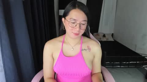 ashley online show from December 17, 10:01 am