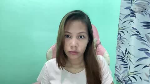 Snapshot of prettyph1 chatting on December 30, 6:38 pm LYNDA online show from December 30, 6:38 pm