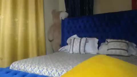 sasha online show from March 3, 12:39 am