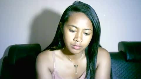 Snapshot of prettysexy3601 chatting on November 21, 2:21 am prettysexy3601 online show from November 21, 2:21 am