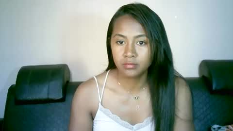 Snapshot of prettysexy3601 chatting on January 7, 6:38 am prettysexy3601 online show from January 7, 6:38 am