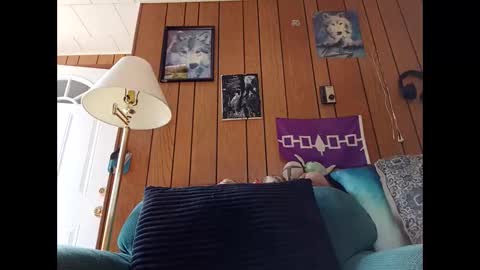 prettysolid7 online show from October 17, 7:16 pm