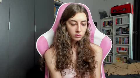 Sophie  next stream will be at Monday  i will wait you guys  online show from February 18, 9:49 am