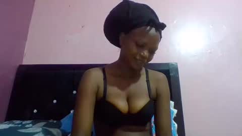 Snapshot of prettywendy21 chatting on September 9, 4:28 pm prettywendy21 online show from September 9, 4:28 pm