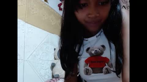 prettyxshummy online show from October 25, 8:58 pm