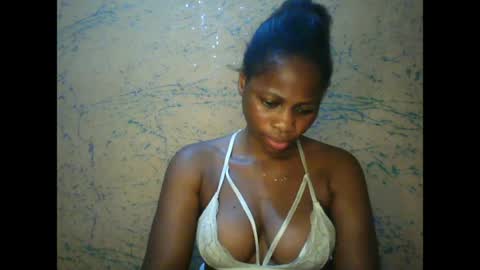 prettyxxpac online show from April 2, 10:18 pm