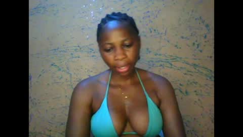 Snapshot of prettyxxpac chatting on April 8, 11:43 am prettyxxpac online show from April 8, 11:43 am