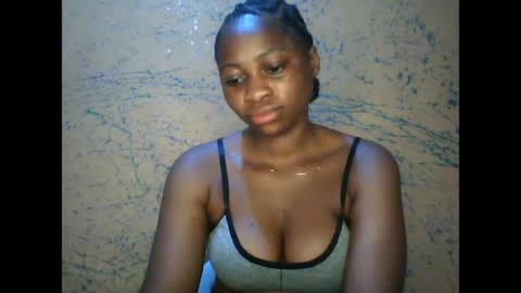 Snapshot of prettyxxpac chatting on April 12, 2:05 am prettyxxpac online show from April 12, 2:05 am