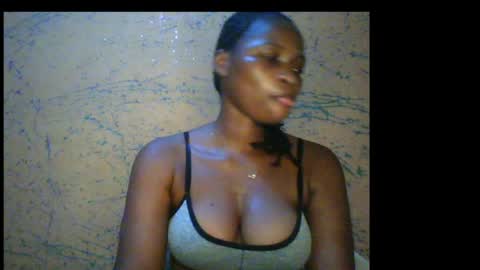 Snapshot of prettyxxpac chatting on April 30, 3:07 pm prettyxxpac online show from April 30, 3:07 pm
