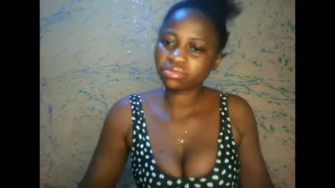 Snapshot of prettyxxpac chatting on May 17, 11:12 pm prettyxxpac online show from May 17, 11:12 pm