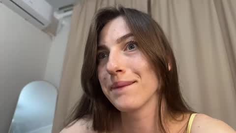 prettyyy_angel online show from May 13, 5:10 pm