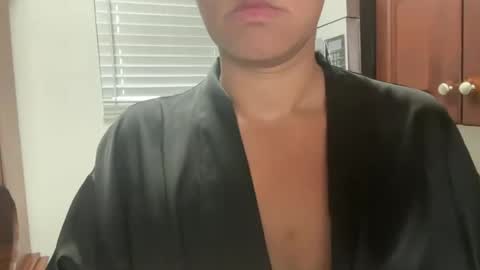 prettyyykittyyy22 online show from October 26, 6:36 pm