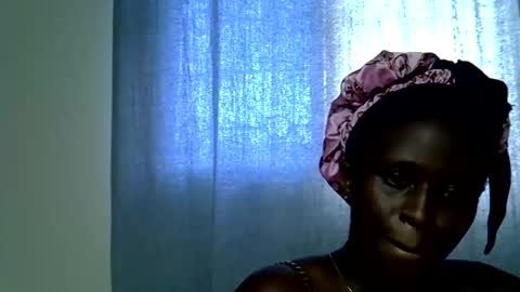 pretysexxy online show from March 30, 8:48 am