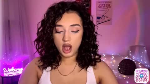 Sofi online show from March 25, 11:49 am