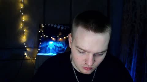 Snapshot of princ4real chatting on January 16, 5:11 am prince online show from January 16, 5:11 am