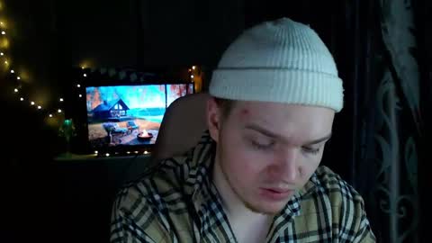 Snapshot of princ4real chatting on February 12, 2:35 am prince online show from February 12, 2:35 am