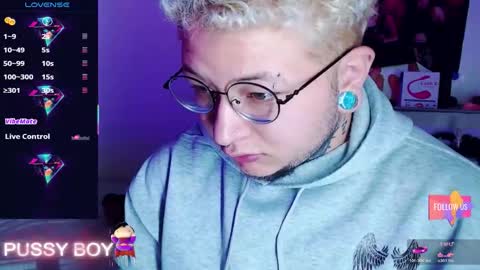 Prince online show from March 6, 3:41 pm