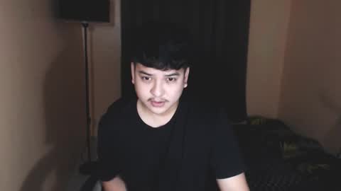 Snapshot of prince_killian chatting on December 4, 9:40 am Killian online show from December 4, 9:40 am