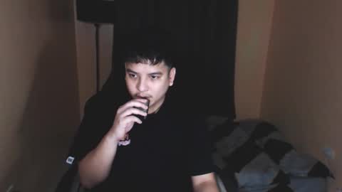 Snapshot of prince_killian chatting on February 7, 9:57 am Killian online show from February 7, 9:57 am