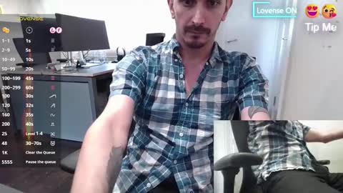 Riffraff online show from October 11, 10:36 am