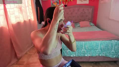 Snapshot of prince_salome chatting on May 19, 6:47 pm prince_salome online show from May 19, 6:47 pm