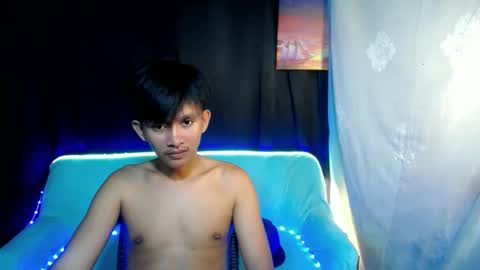 Snapshot of prince_zaijan chatting on March 3, 1:42 pm Prince Zaijan online show from March 3, 1:42 pm