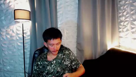 Snapshot of prince_zaijan chatting on February 19, 1:51 pm Prince Zaijan online show from February 19, 1:51 pm