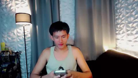 Snapshot of prince_zaijan chatting on March 8, 12:42 pm Prince Zaijan online show from March 8, 12:42 pm