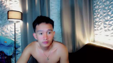 Snapshot of prince_zaijan chatting on March 18, 4:54 pm Prince Zaijan online show from March 18, 4:54 pm