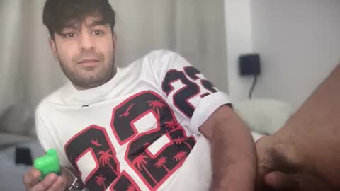 Snapshot of princea933 chatting on February 5, 5:12 am PrinceA933 online show from February 5, 5:12 am