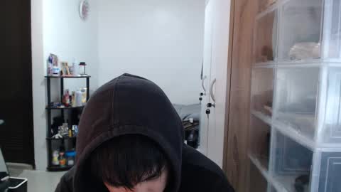 Snapshot of princeadrianx chatting on January 28, 5:03 pm Prince Adrian online show from January 28, 5:03 pm