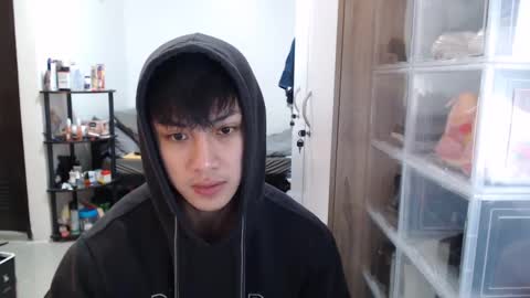 Snapshot of princeadrianx chatting on February 9, 4:07 pm Prince Adrian online show from February 9, 4:07 pm